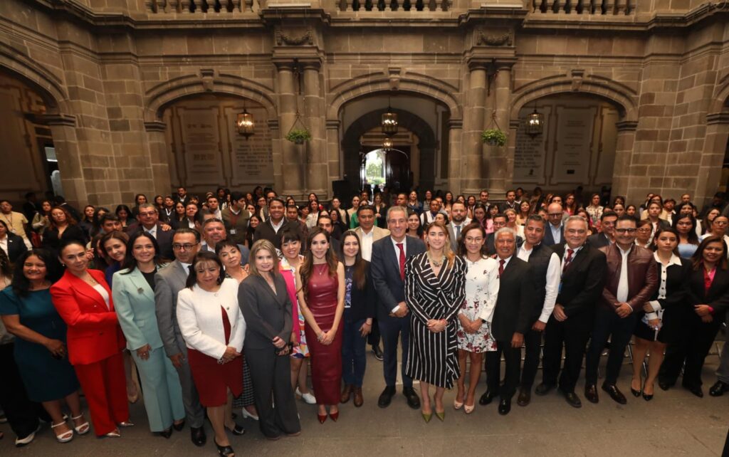 ormaliza Pepe Chedraui colaboración interinstitucional a favor de las poblanas