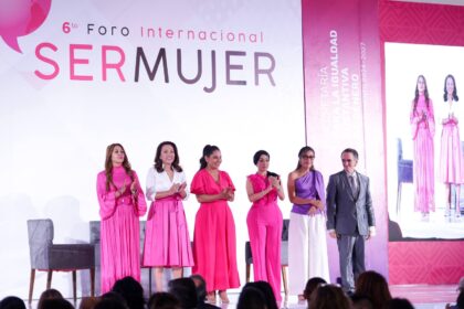 Inauguración del Foro Internacional Ser Mujer